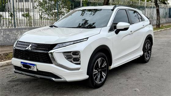 MITSUBISHI ECLIPSE CROSS 1.5 MIVEC TURBO GASOLINA HPE CVT MITSUBISHI ECLIPSE CROSS 1.5 MIVEC TURBO GASOLINA HPE CVT